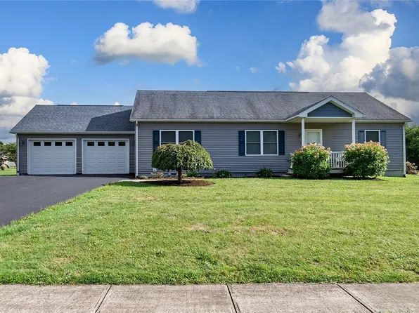 123 Franklin St, Penn Yan, NY 14527