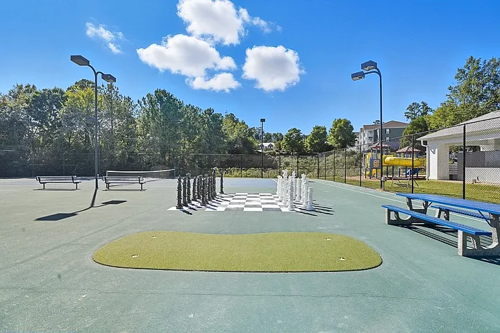 The Glen at Alexander Apartments — Photo 29