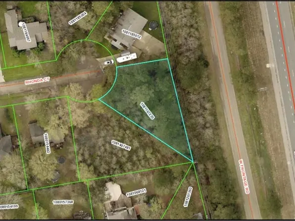 6 Rhonda Ct, Covington, LA 70433