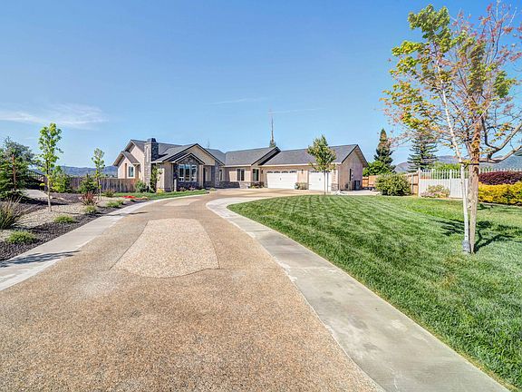 5th image of 3474 Showboat Ct