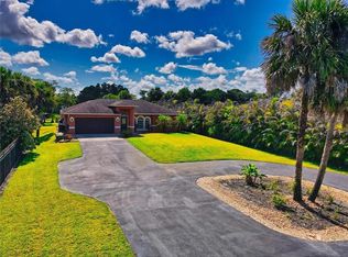 130 13th St SW, Naples, FL 34117