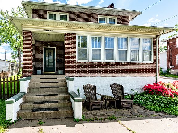 2nd image of 1809 W Main St