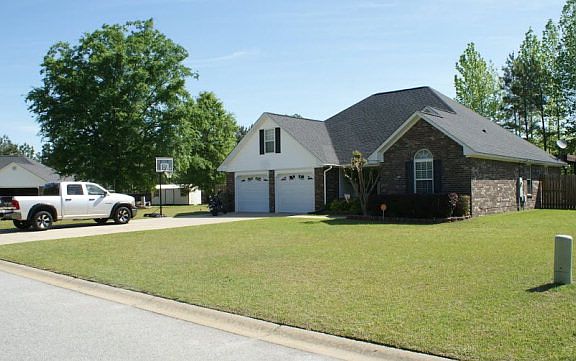 2nd image of 395 Trailwood Dr