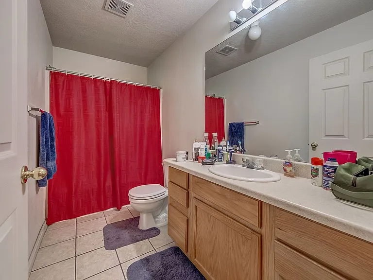 539 N University Ave #106 — Photo 8
