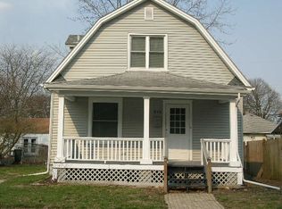 313 N Fair St, Champaign, IL 61821