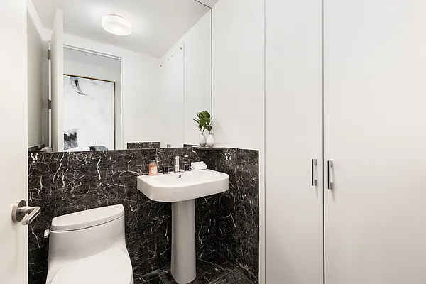 Rented by Compass | media 21