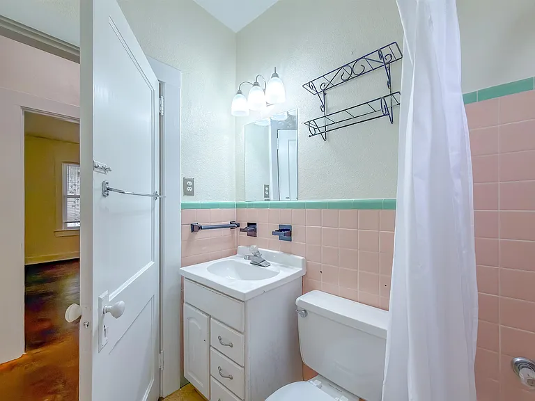 1230 Mitchell Ave — Photo 18
