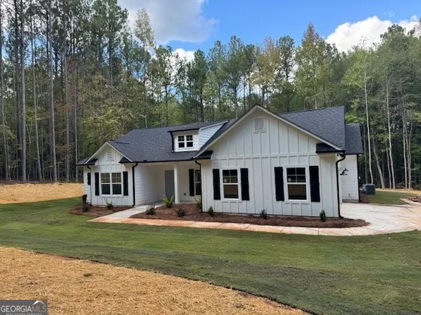 356 Emory Phillips Rd, Sharpsburg, GA 30277