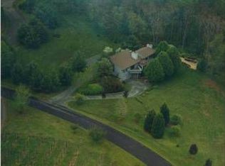 595 Spring Ln, Charlottesville, VA 22903