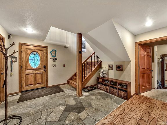 3rd image of 282 Uplands Way