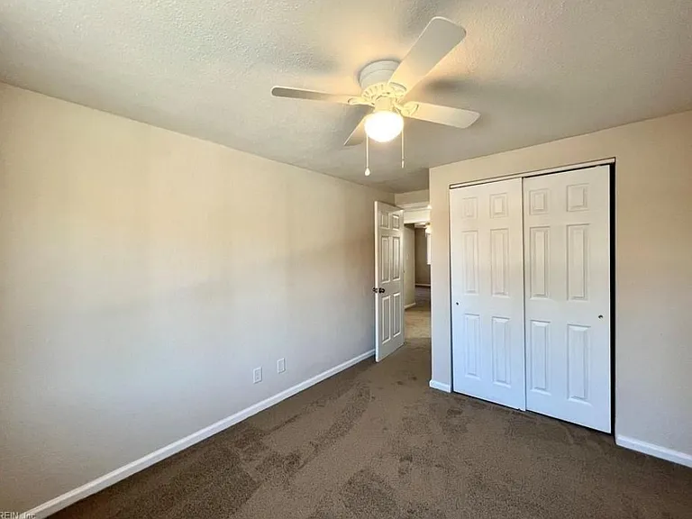 6505 Harvey Ct — Photo 21