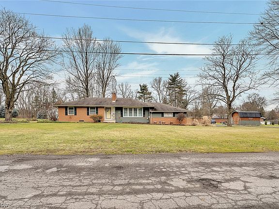 2nd image of 387 Cranberry Run Dr