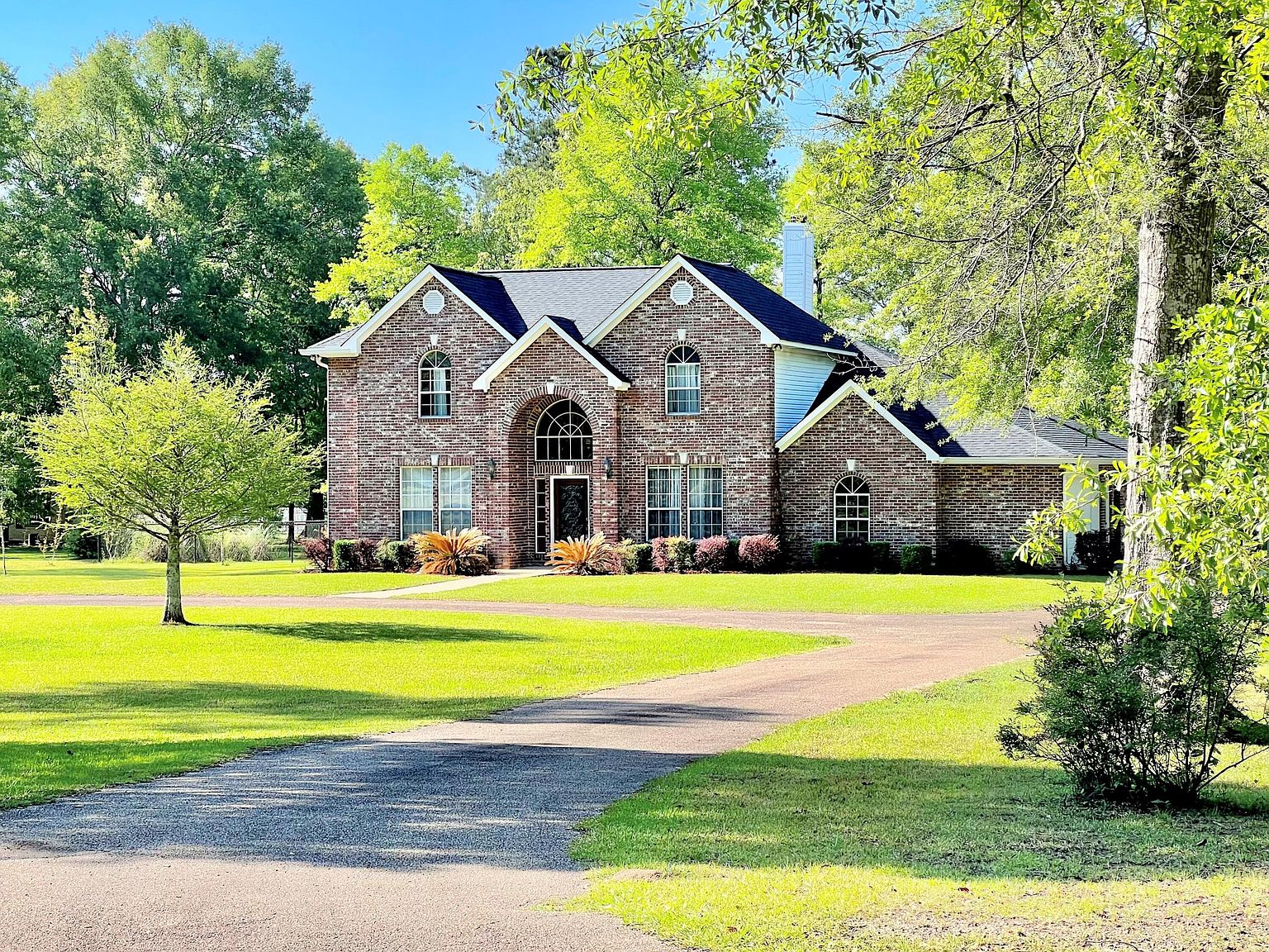 56 Merchant Cir, Ellisville, MS 39437 Zillow