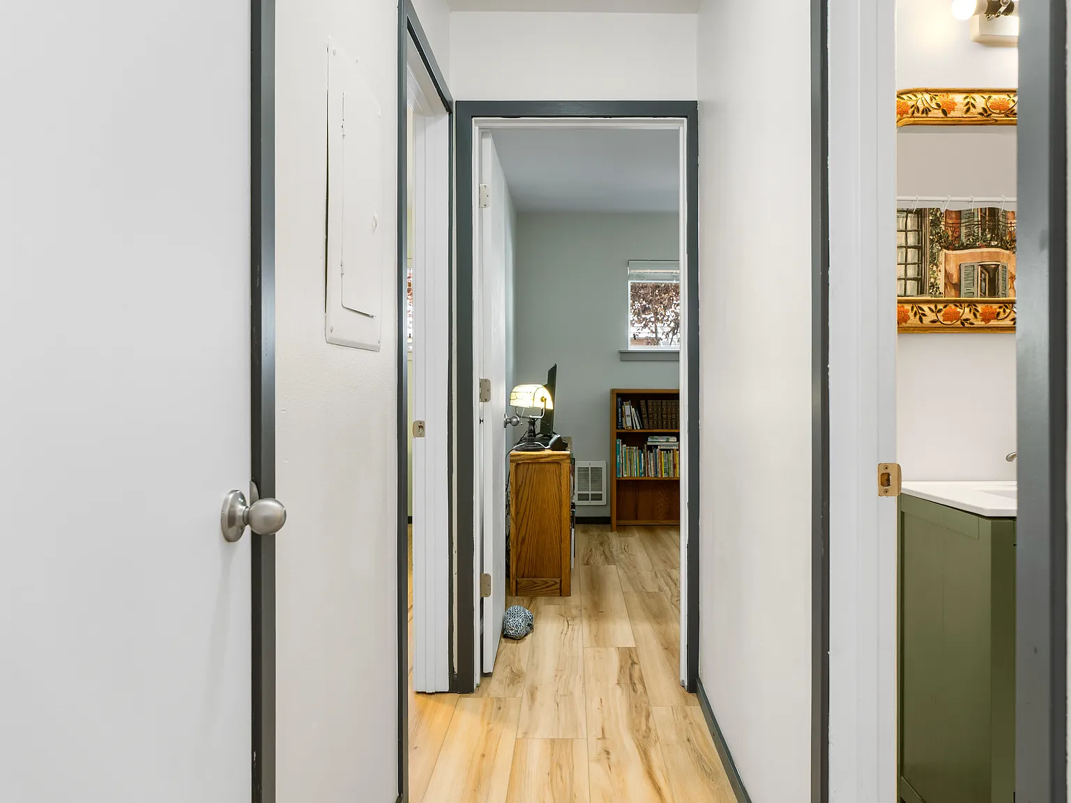 2 bed, 1018 sqft, $1,950 — Photo 2