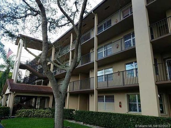 2nd image of 1000 SW 125th Ave APT 414N