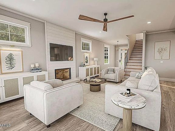 4th image of 109 Soho Cir