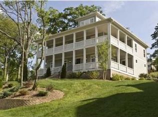 1008 E Dallas Rd, Chattanooga, TN 37405