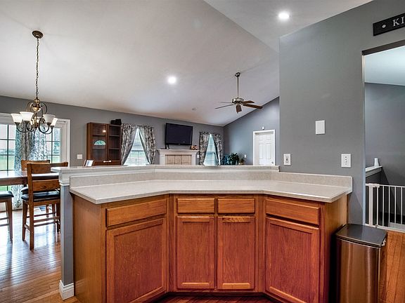 5th image of 1540 Dublin Pl