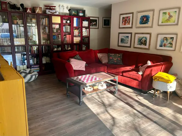 412 N Wayne Ave, Wayne, PA 19087