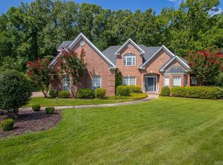 126 Grenoble Cir, Maumelle, AR 72113