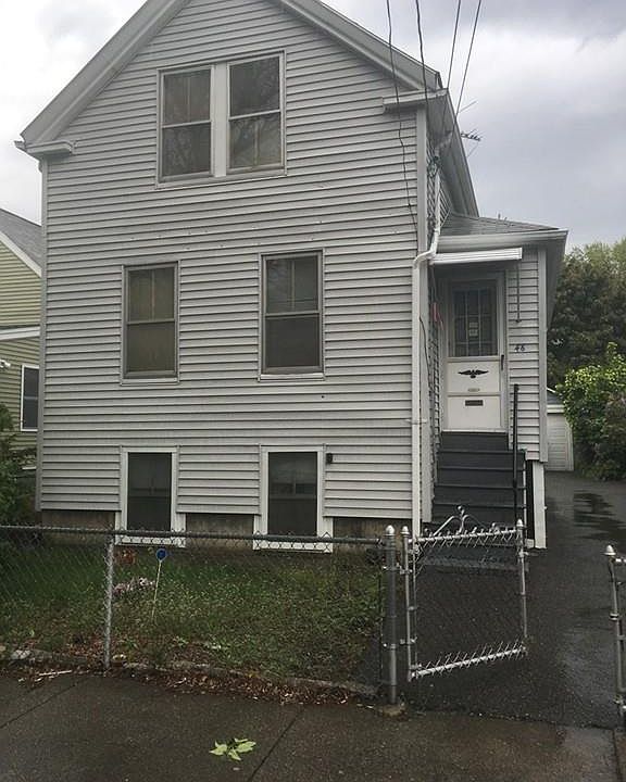 2nd image of 46 Light St