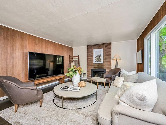 3rd image of 215 E Spring Street