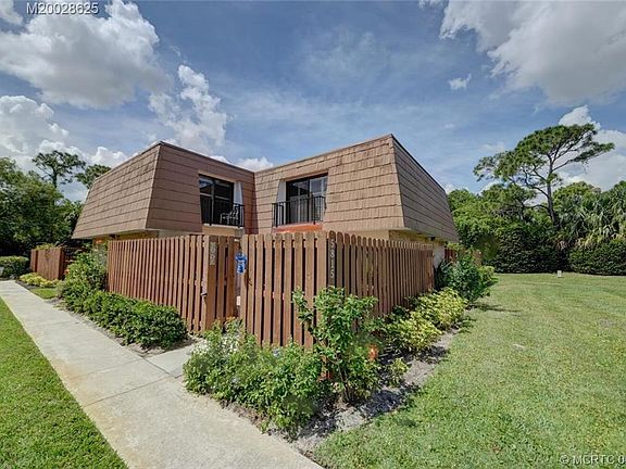 3rd image of 5815 SE Riverboat Dr #403