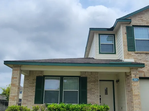 3504 TRIANGLE RNCH, Selma, TX 78154