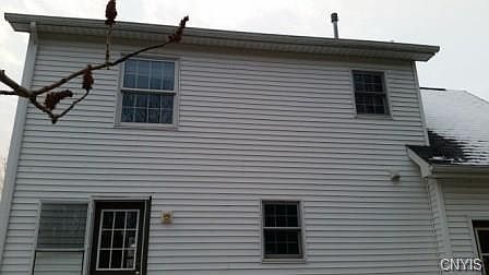 2nd image of 23-25 Kent Dr