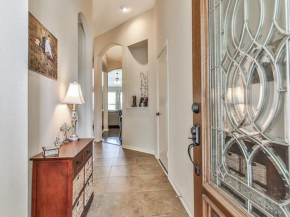 3rd image of 2106 Windgate Ct