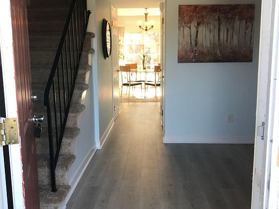 2nd image of 859 Cathedral Dr