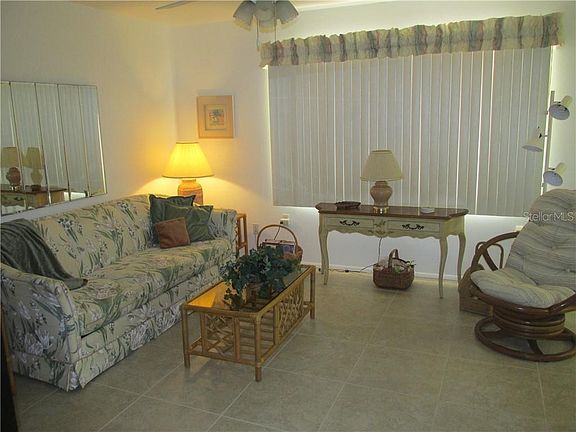 5th image of 616 Flamingo Dr APT 203
