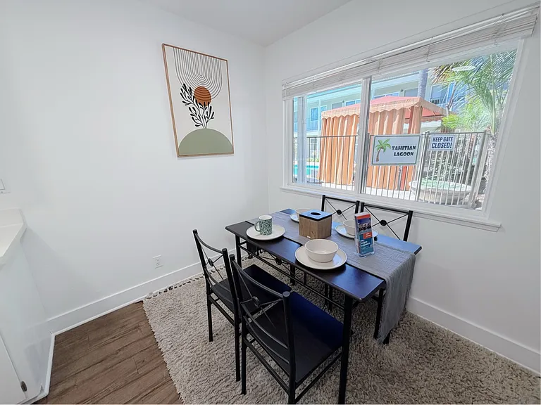 The Tahitian Apartments — Photo 21