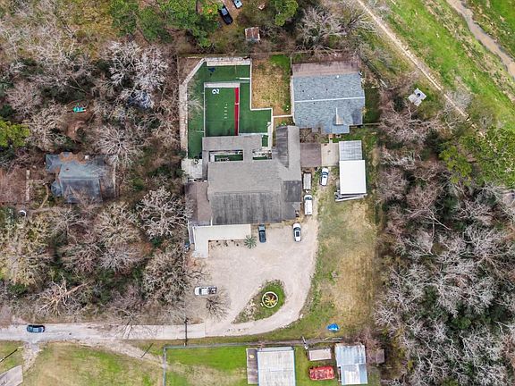 2nd image of 19417 Haude Rd