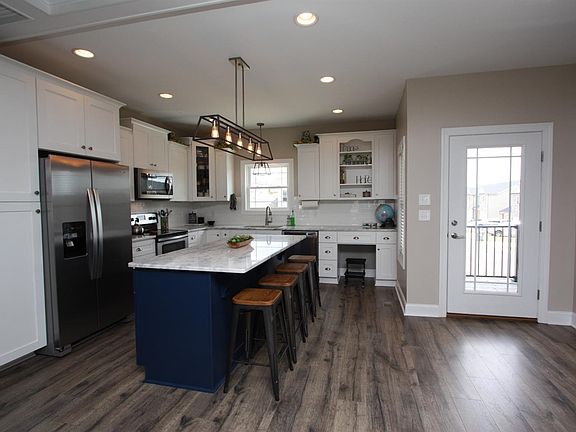 4th image of 960 Brewington Dr