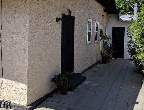 5th image of 5122 Huntington Dr S
