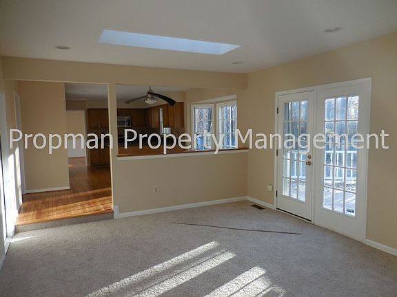 4th image of 8514 Chase Glen Cir