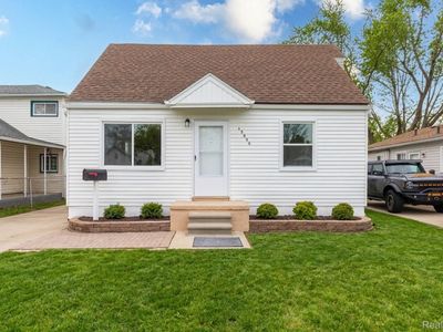 17322 Martin Rd, Roseville, MI, 48066