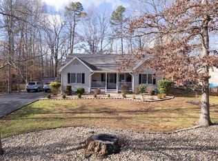 15 Riverside Dr, Palmyra, VA 22963