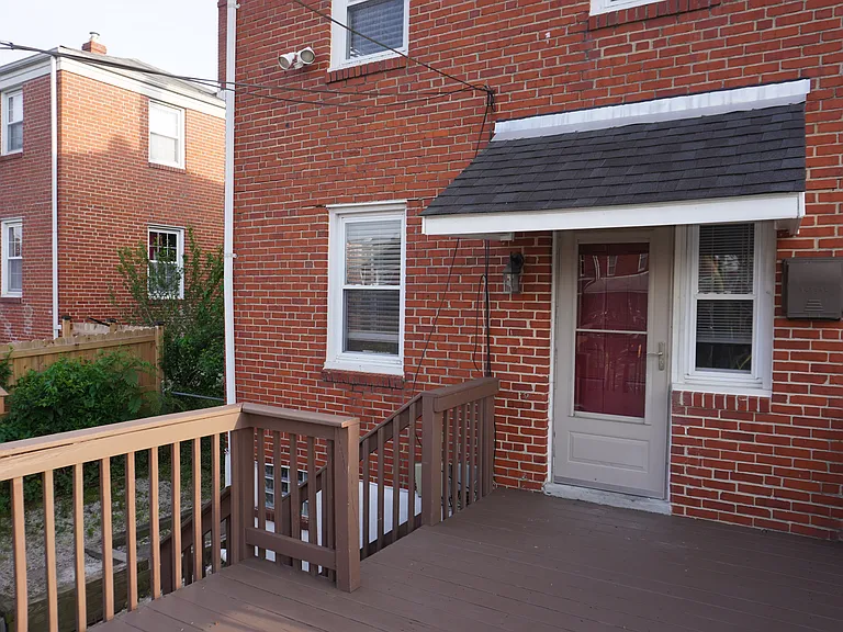 1710 Weston Ave — Photo 34