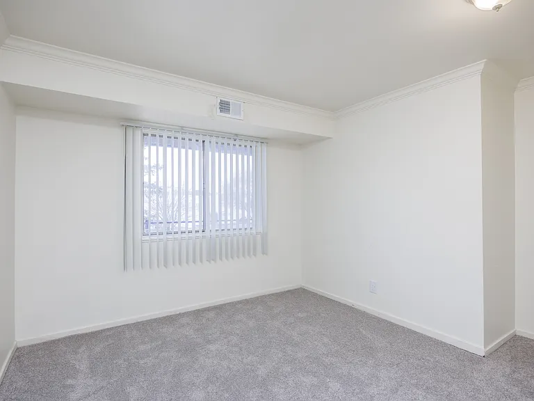 The Forum Apartments — Photo 11