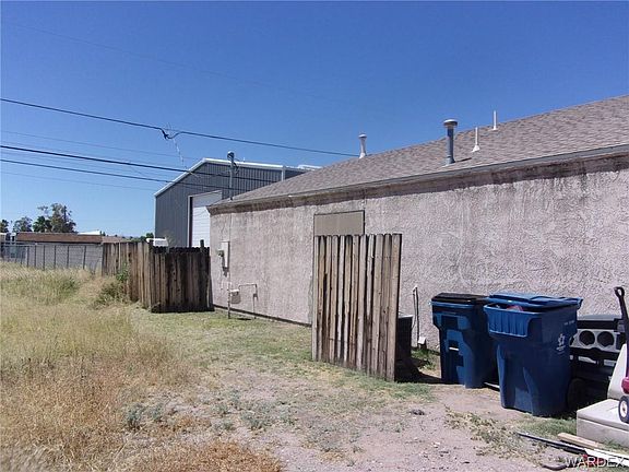 3rd image of 378 Harbor Dr