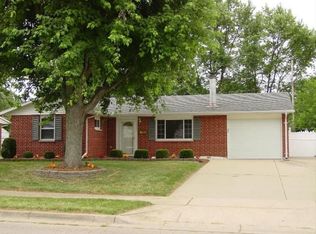 1985 Connecticut Dr, Xenia, OH 45385