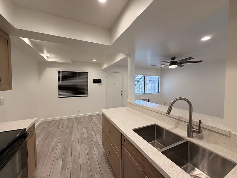 2843 C St — Photo 10