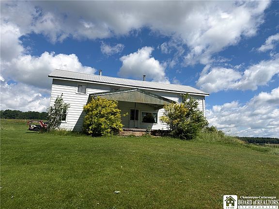 3rd image of 3801 Sprague Hill Rd #3800