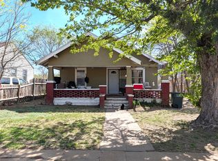 1006 Avenue C, Dodge City, KS 67801