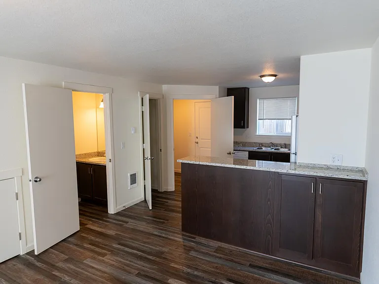 Wassom Street Townhomes — Photo 9