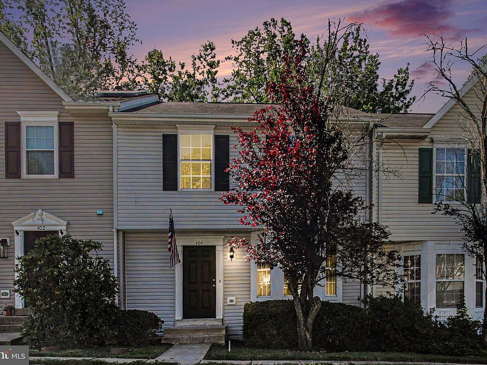 1st image of 404 Kings Crest Dr