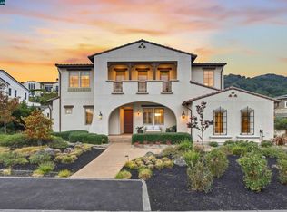 26 Coffee Berry Ln, Orinda, CA 94563