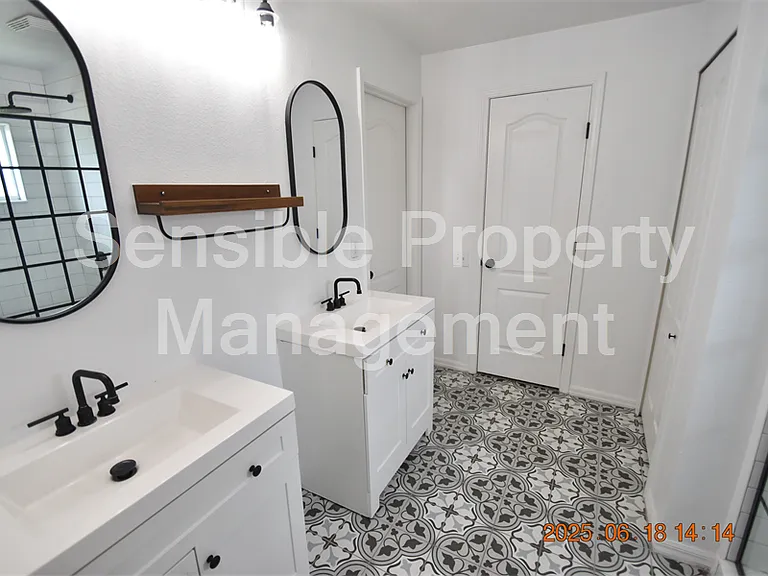 5627 War Admiral Dr — Photo 19